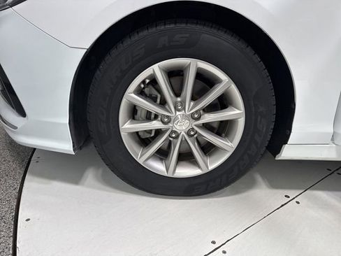 Used 2018 Hyundai Sonata ECO FWD image 4