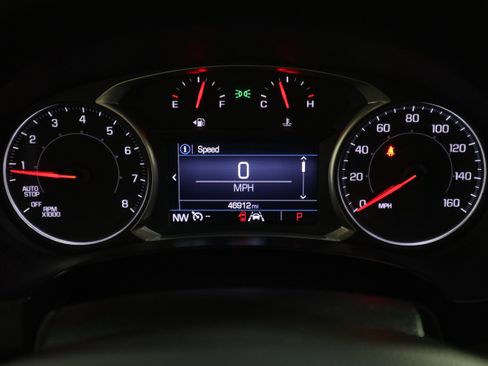 Used 2022 GMC Terrain SLE image 18