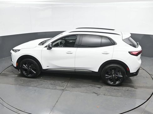 Used 2024 Buick Envision Sport Touring image 38