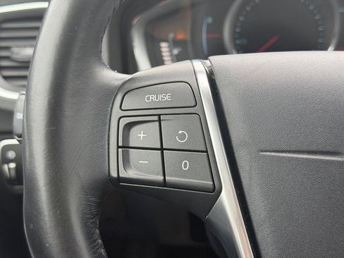 Used 2015 Volvo S60 T5 Premier Plus FWD image 18