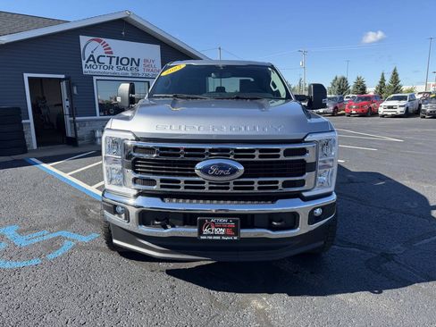 Used 2023 Ford F250 XLT AWD/4WD image 8