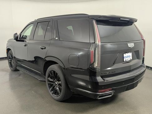 Used 2021 Cadillac Escalade Sport image 6