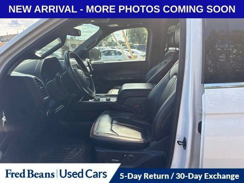 Used 2021 Ford Expedition Max Limited AWD/4WD image 12