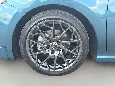 Used 2025 Toyota Camry XSE FWD image 31