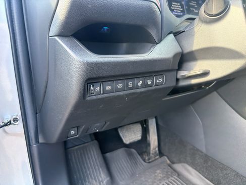 Used 2023 Toyota RAV4 XSE w/ Premium Package AWD/4WD image 19