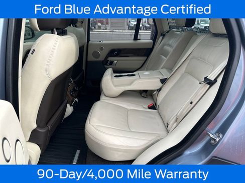 Used 2019 Land Rover Range Rover HSE image 15
