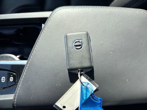 Used 2020 Volvo S60 T5 Inscription image 35