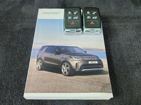 Used 2023 Land Rover Discovery S R-Dynamic image 65