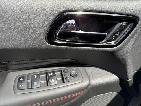 Used 2023 Dodge Durango GT AWD/4WD image 19