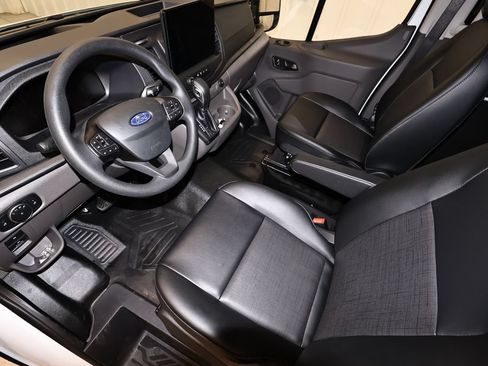 New 2026 Ford Transit 150 Low Roof w/ Load Area Protection Package RWD image 28