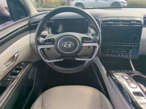 Used 2023 Hyundai Tucson Limited image 19