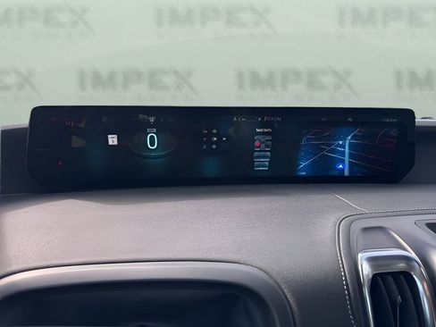 Used 2025 Ford Expedition Platinum w/ Driver's Package image 24