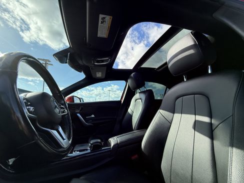 Used 2019 Mercedes-Benz A 220 4MATIC image 33