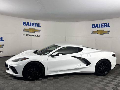 Used 2024 Chevrolet Corvette Stingray Coupe w/ 1LT image 2