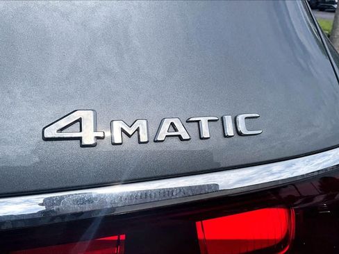 Used 2025 Mercedes-Benz GLS 450 4MATIC image 10