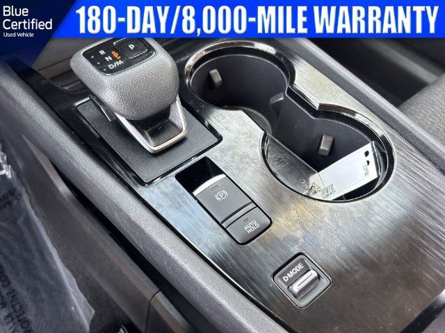 Used 2025 Nissan Rogue SV FWD image 28