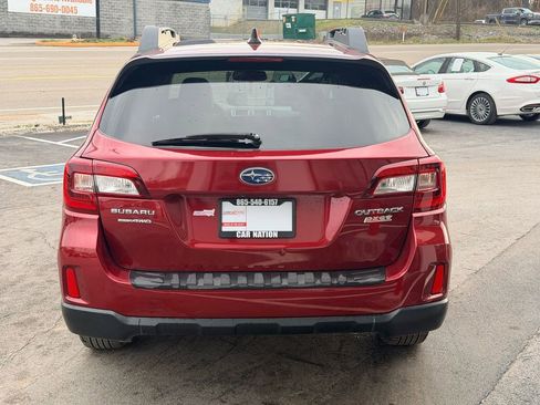 Used 2017 Subaru Outback 2.5i Limited image 5