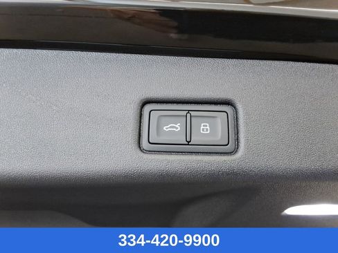 New 2025 Audi Q5 2.0T Premium Plus w/ Premium Plus image 21