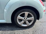 Used 2010 Volkswagen Beetle Coupe image 6