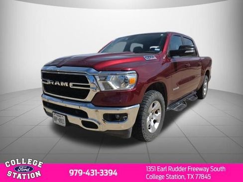 Used 2021 RAM 1500 Big Horn image 3