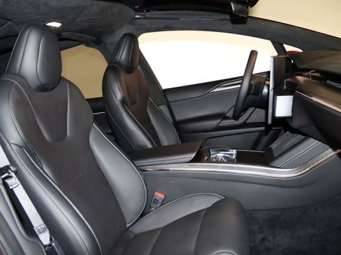 Used 2026 Tesla Model X Plaid AWD/4WD image 59
