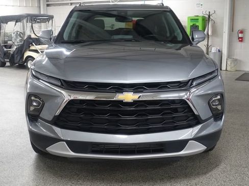 Used 2024 Chevrolet Blazer LT w/ Convenience Package FWD image 2