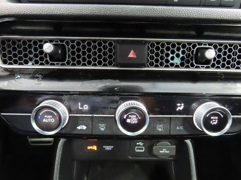 Used 2024 Honda Civic Sport image 27
