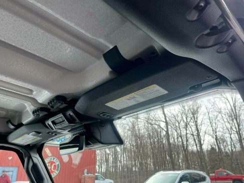 Used 2024 Jeep Wrangler Unlimited Sahara w/ Dual Top Group image 59