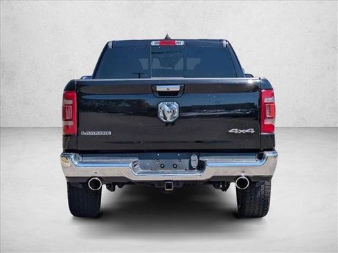 Used 2022 RAM 1500 Laramie AWD/4WD image 7