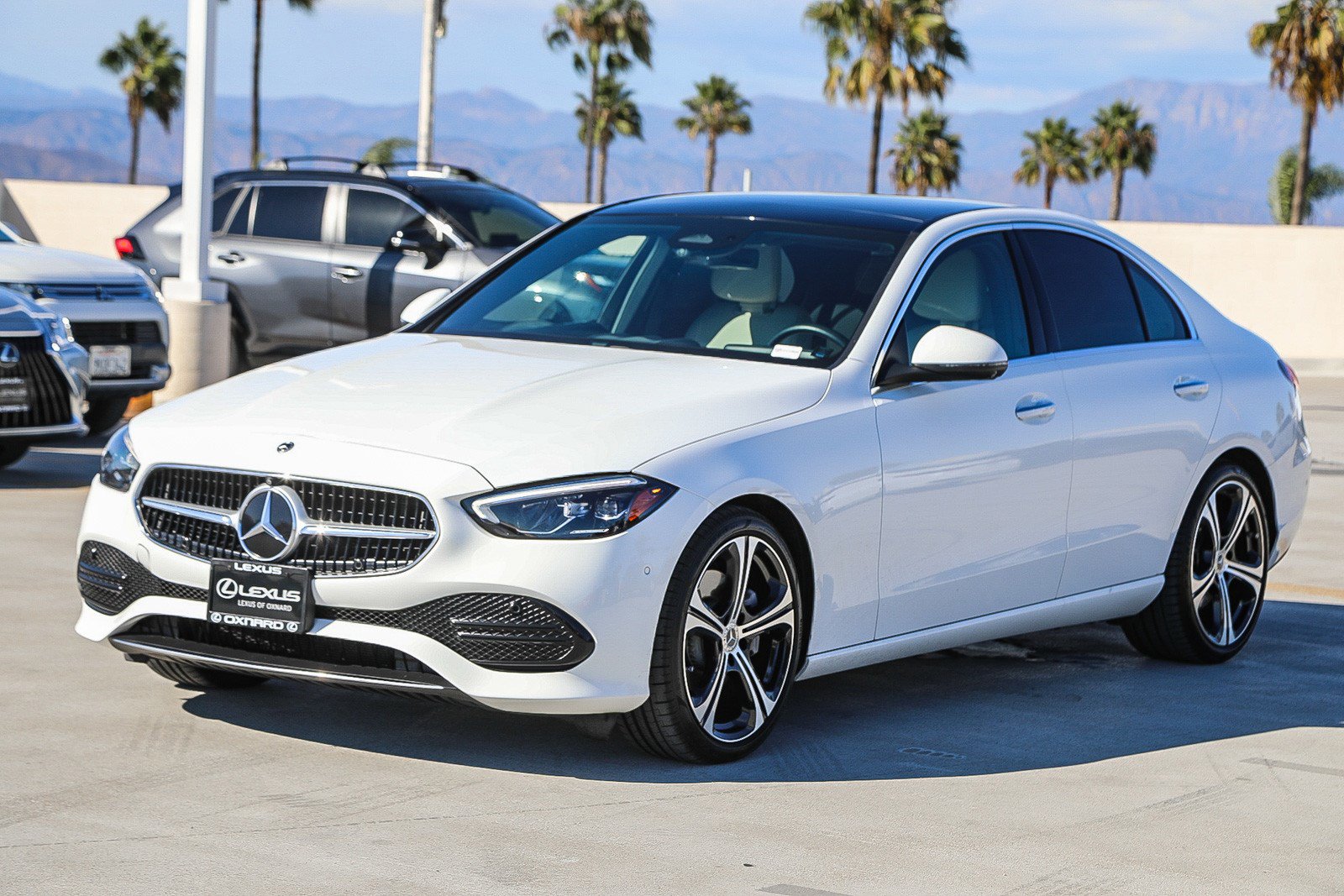 Used 2023 Mercedes-Benz C 300 Sedan image 3