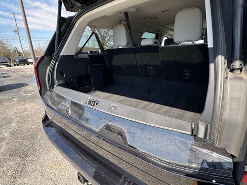 Used 2025 Ford Expedition Max Active image 7
