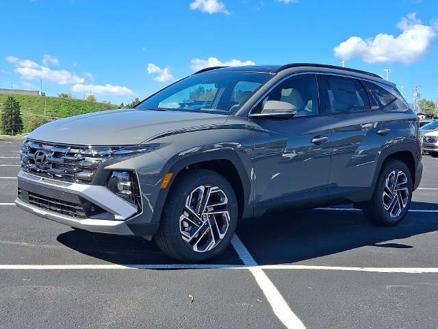 New 2026 Hyundai Tucson Limited AWD/4WD image 2