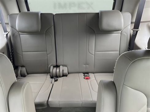 Used 2017 Chevrolet Tahoe LT w/ LT Signature Package image 14