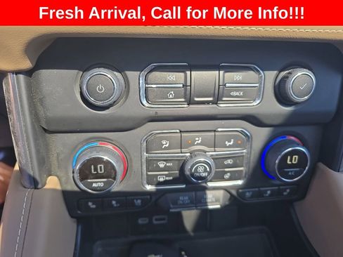 Used 2024 Chevrolet Tahoe Premier w/ Advanced Technology Package AWD/4WD image 13