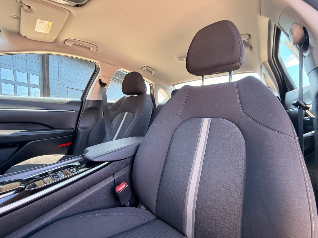 Used 2022 Hyundai Sonata SEL FWD image 24