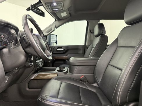 Used 2022 Chevrolet Silverado 2500 LT w/ Midnight Edition image 14