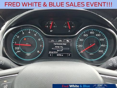 Used 2018 Chevrolet Cruze Premier FWD image 25
