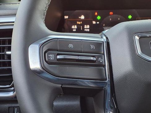 New 2026 GMC Canyon Elevation image 11