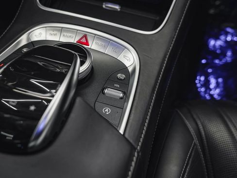 Used 2015 Mercedes-Benz S 63 AMG 4MATIC Coupe image 69