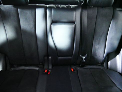 Used 2023 Mitsubishi Eclipse Cross SE AWD/4WD image 13