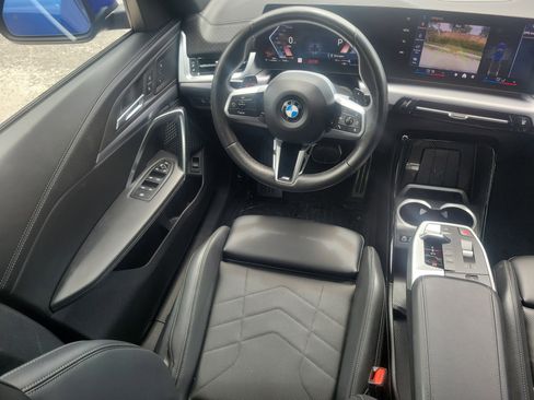 Used 2025 BMW X2 xDrive28i AWD/4WD image 10