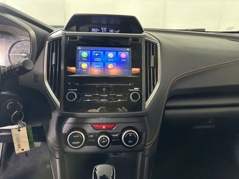 Used 2023 Subaru Crosstrek 2.0i Premium image 21