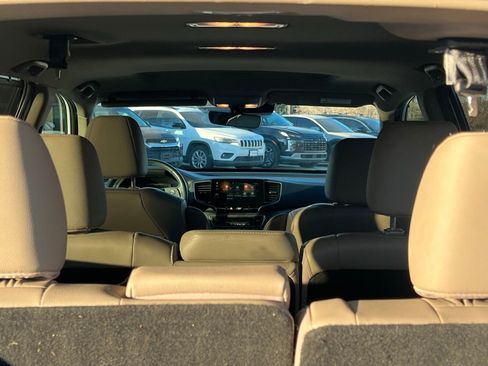 Used 2019 Honda Pilot EX-L image 16