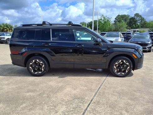 Used 2025 Hyundai Santa Fe SEL FWD image 6