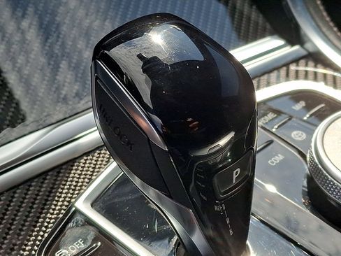 Used 2025 BMW M850i xDrive w/ M Carbon Exterior Package AWD/4WD image 14