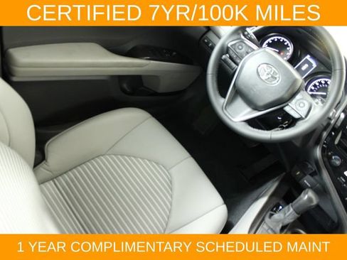 Used 2023 Toyota Camry SE FWD image 15