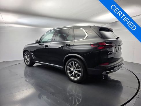 Used 2024 BMW X5 xDrive40i w/ Premium Package image 6
