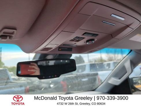 Used 2019 Chevrolet Suburban Premier image 10