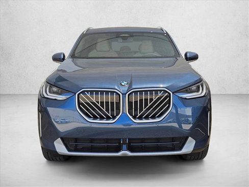 Certified 2025 BMW X3 xDrive30 AWD/4WD image 2