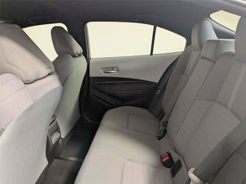 Certified 2024 Toyota Corolla SE FWD image 33